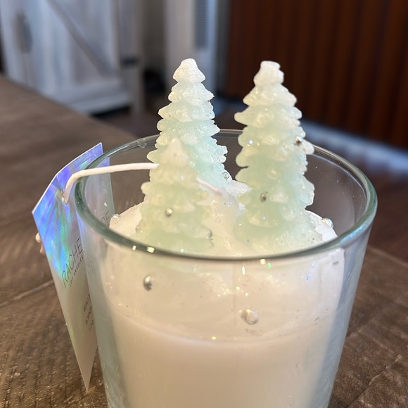 NWT Rachel Zoe Glitter Mint Green Pine Tree Candle - Picture 3 of 3